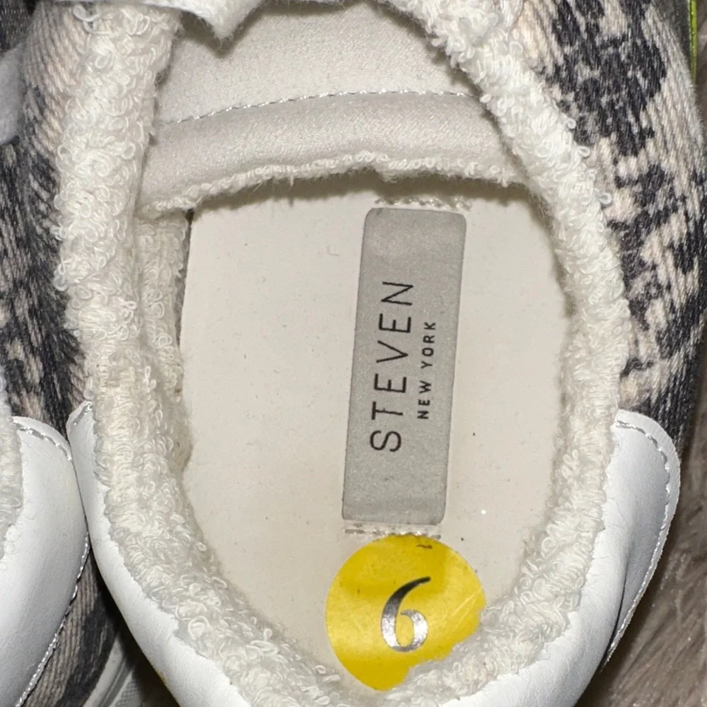 Steve Madden White and Snake Print Athletic Shoes - Picture 4 of 6